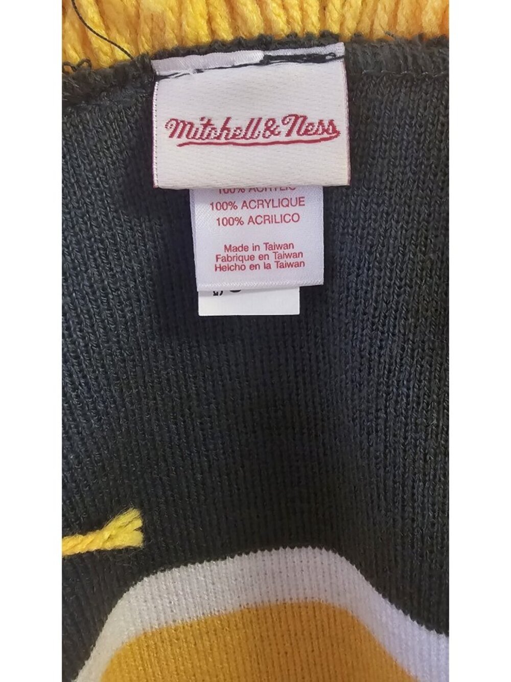 Mitchell & Ness Football Neck Scarf Unisex Green & Yellow Embroidered college - Picture 4 of 7